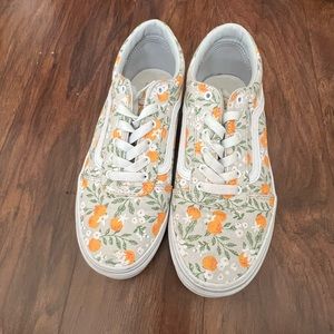 Vans size 5 big kids, will fit 6.5 women